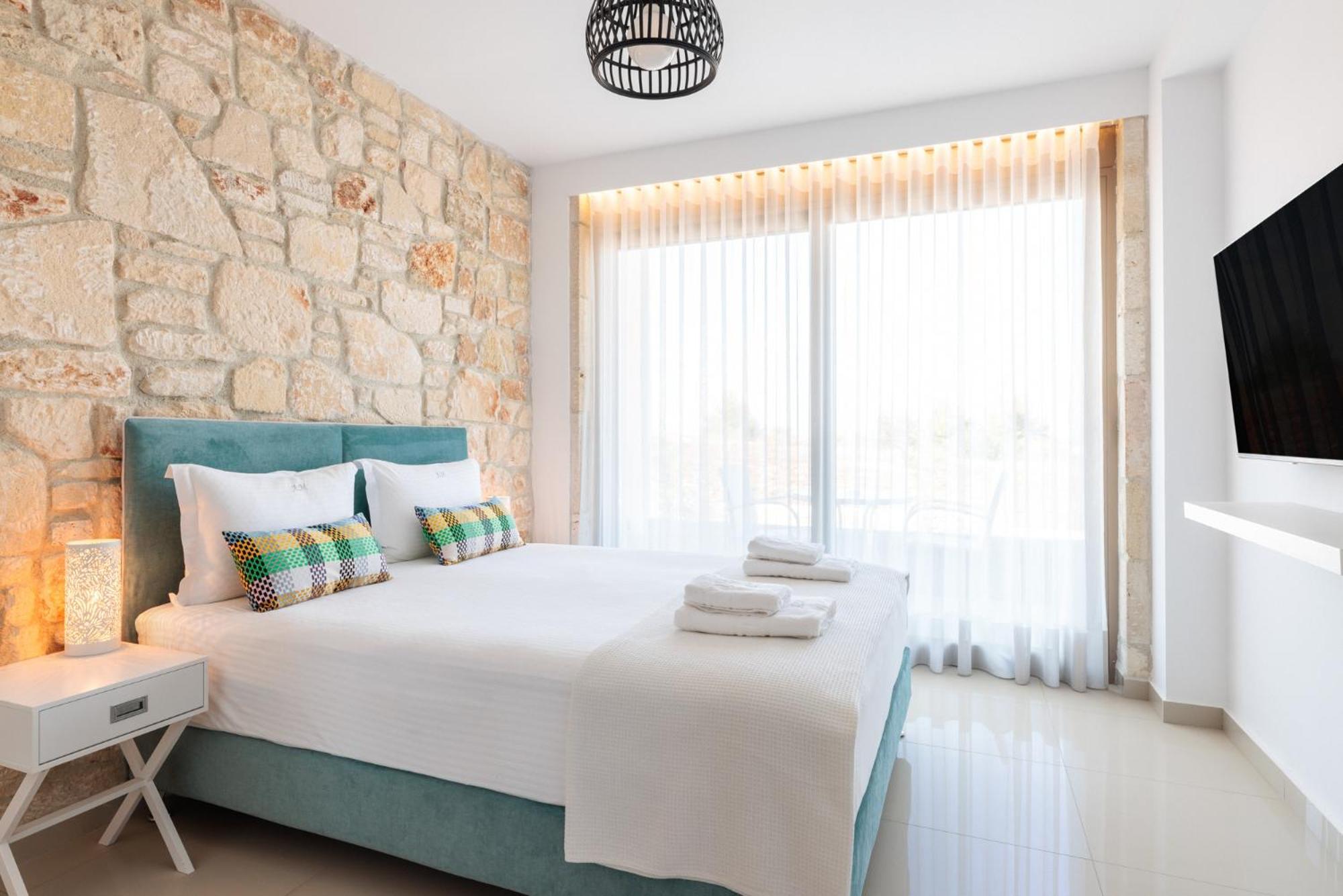 Anna Mare Luxury Apartments Afytos Habitación foto