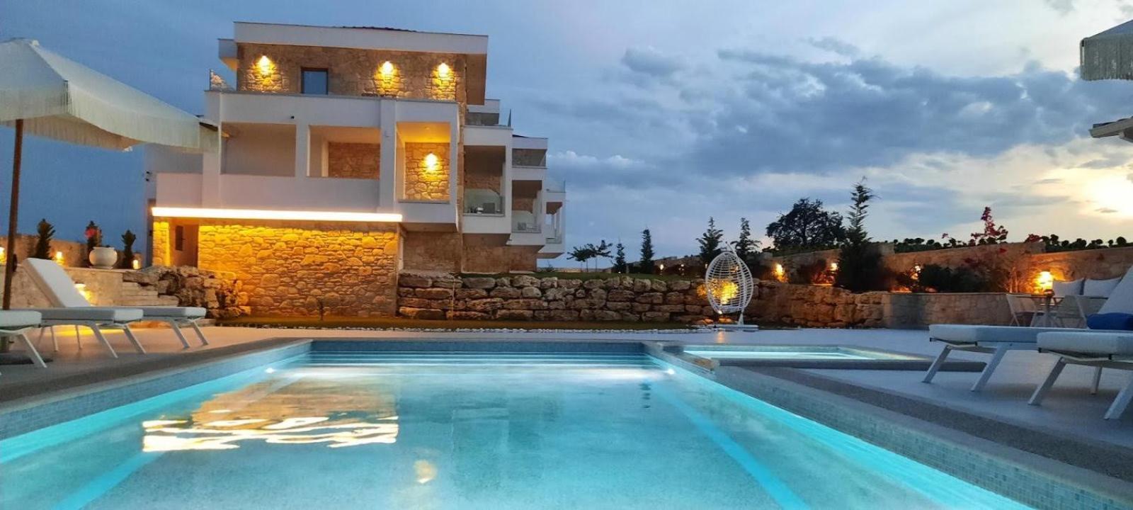 Anna Mare Luxury Apartments Afytos Exterior foto